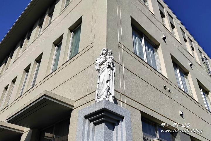 聖母坂通り（東京都新宿区）