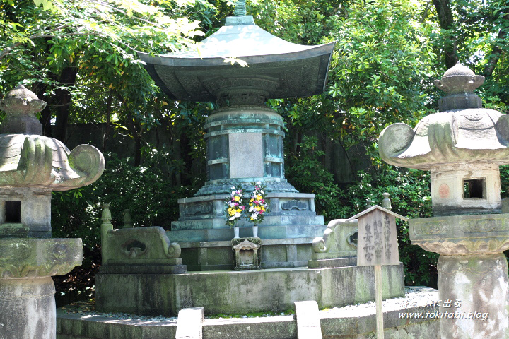増上寺　徳川将軍家墓所　皇女和宮の石塔（東京都港区芝公園）
