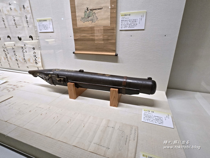 土浦市立博物館　大砲（茨城県土浦市）