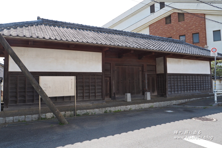 土浦藩校 郁文館正門（茨城県土浦市）