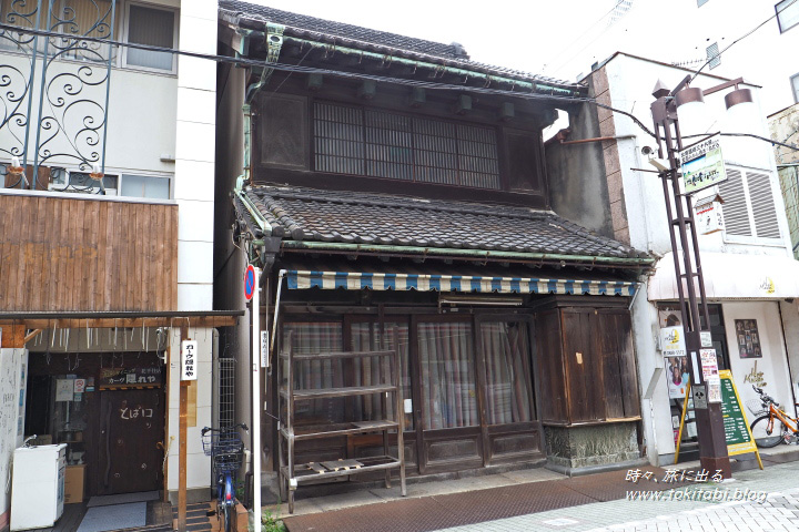 千住宿場通りの古い家屋（東京都足立区千住）